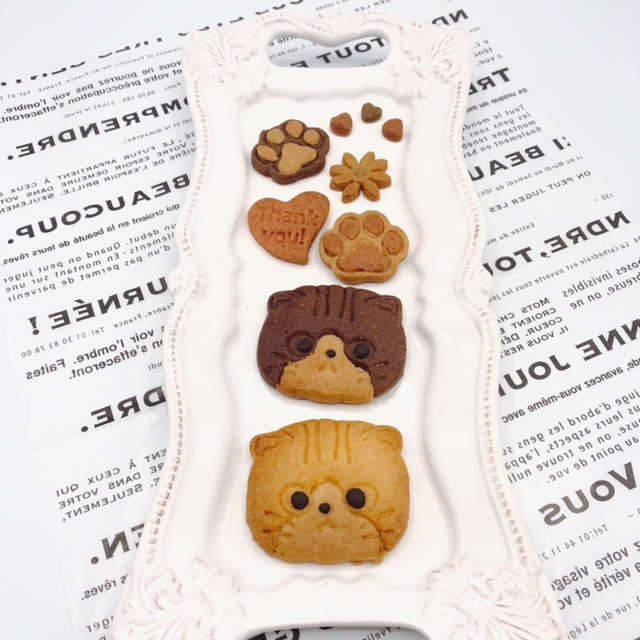 ❤️箱付き★アラミス★ビリヤード玉セット④★ベルギー製★FLAGHOUSE CATセット缶 Ⅲ | 神戸ハイカラオンライン